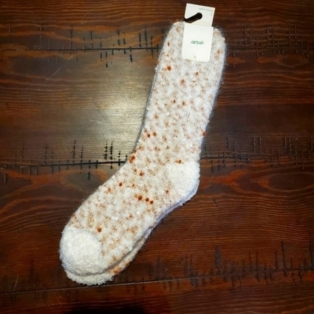 NWT Aerie Women's Crew Socks One Size Fits All
